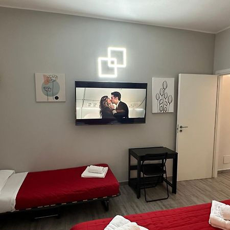 Locazione Turistica Girasole Bed and Breakfast Verona Buitenkant foto